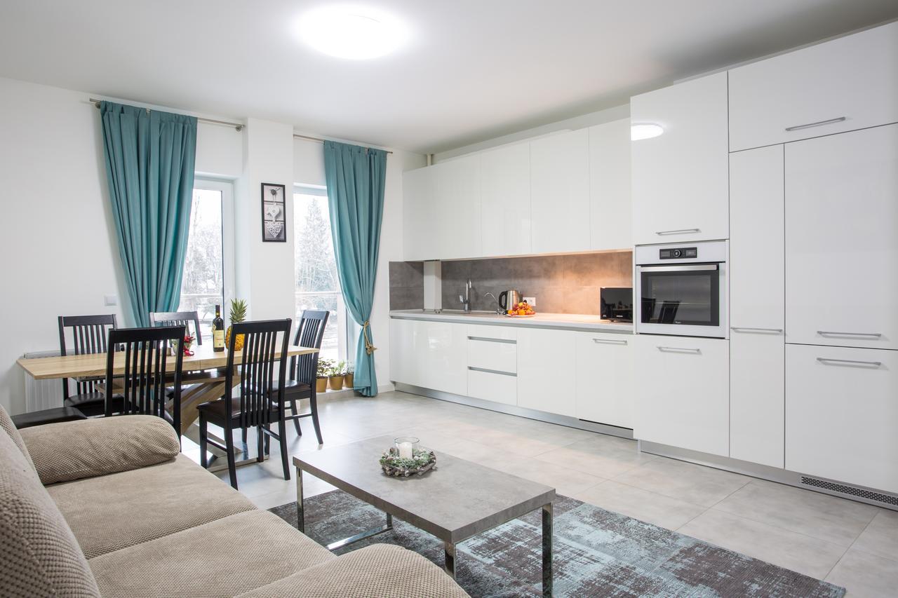 Elite Apartments Лвив Екстериор снимка