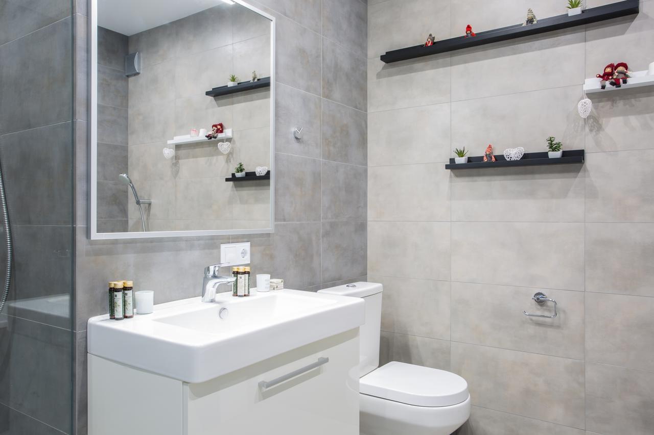 Elite Apartments Лвив Екстериор снимка